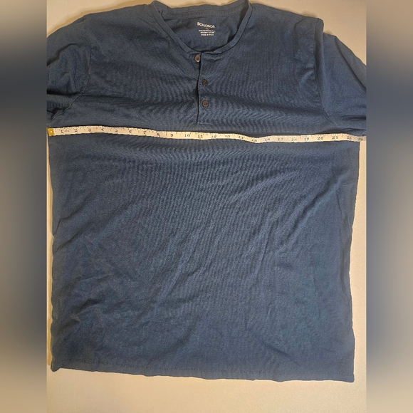 Bonobos Jetsetter Performance Long Sleeve Henley - Picture 4 of 5